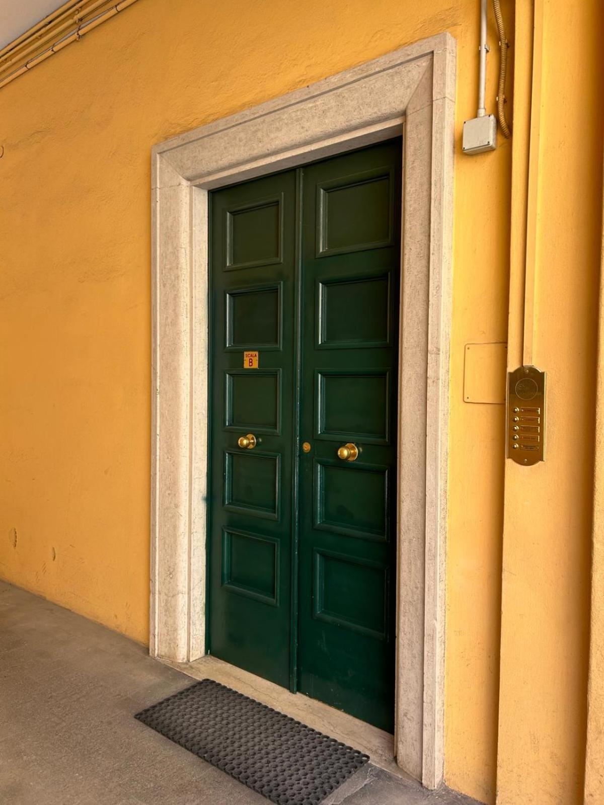 Appartamento Via Stella Verona Luaran gambar